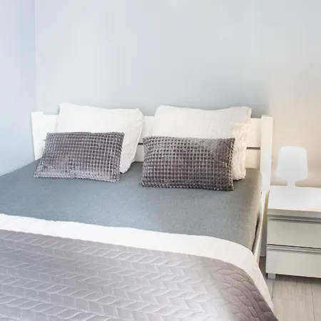 Daire Close To Everywhere, Parking ! Happy Old Town & Main Station Gdansk