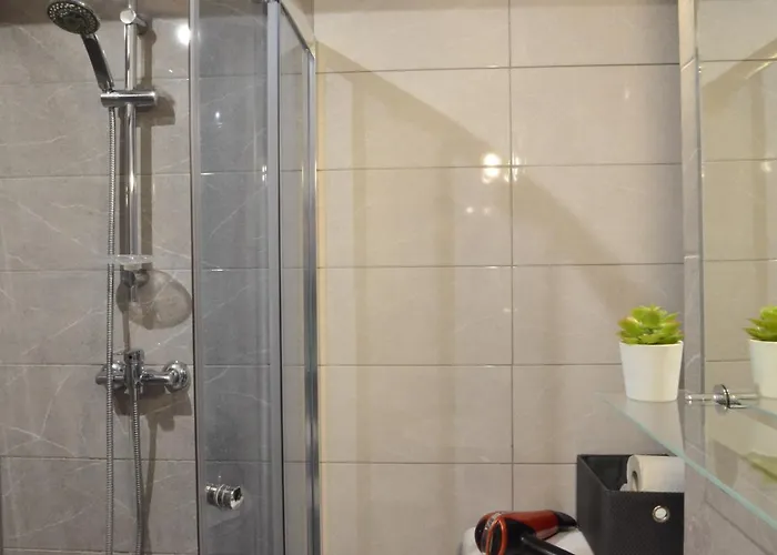 Apartamento Close To Everywhere, Parking ! Happy Old Town & Main Station Gdansk